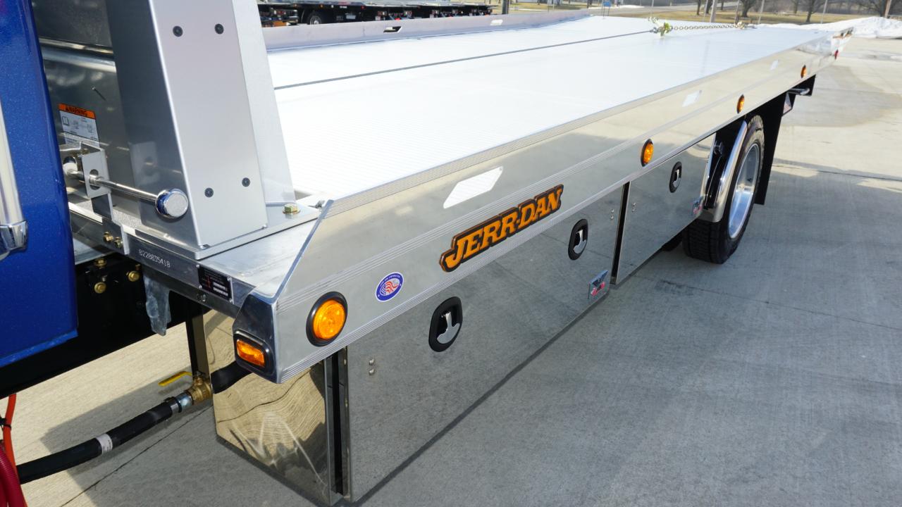 International MV607  2026