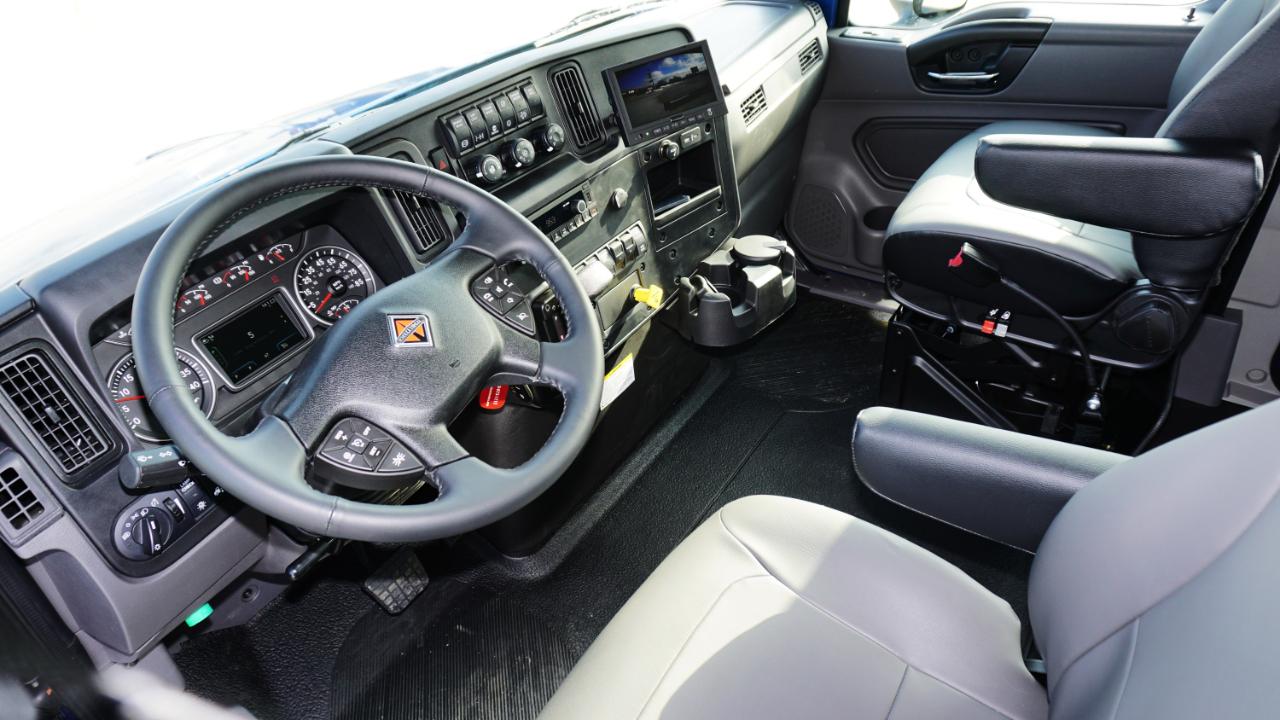 International MV607  2026