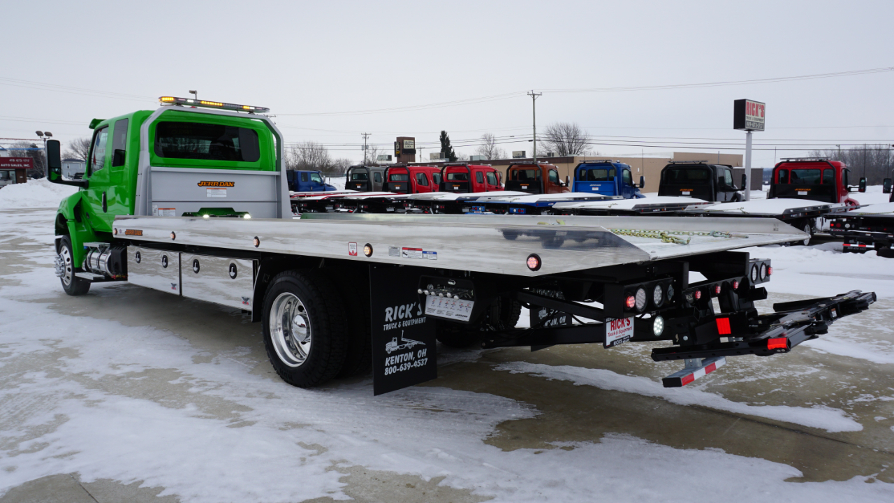 International MV607  2026