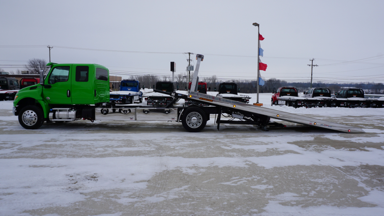 International MV607  2026