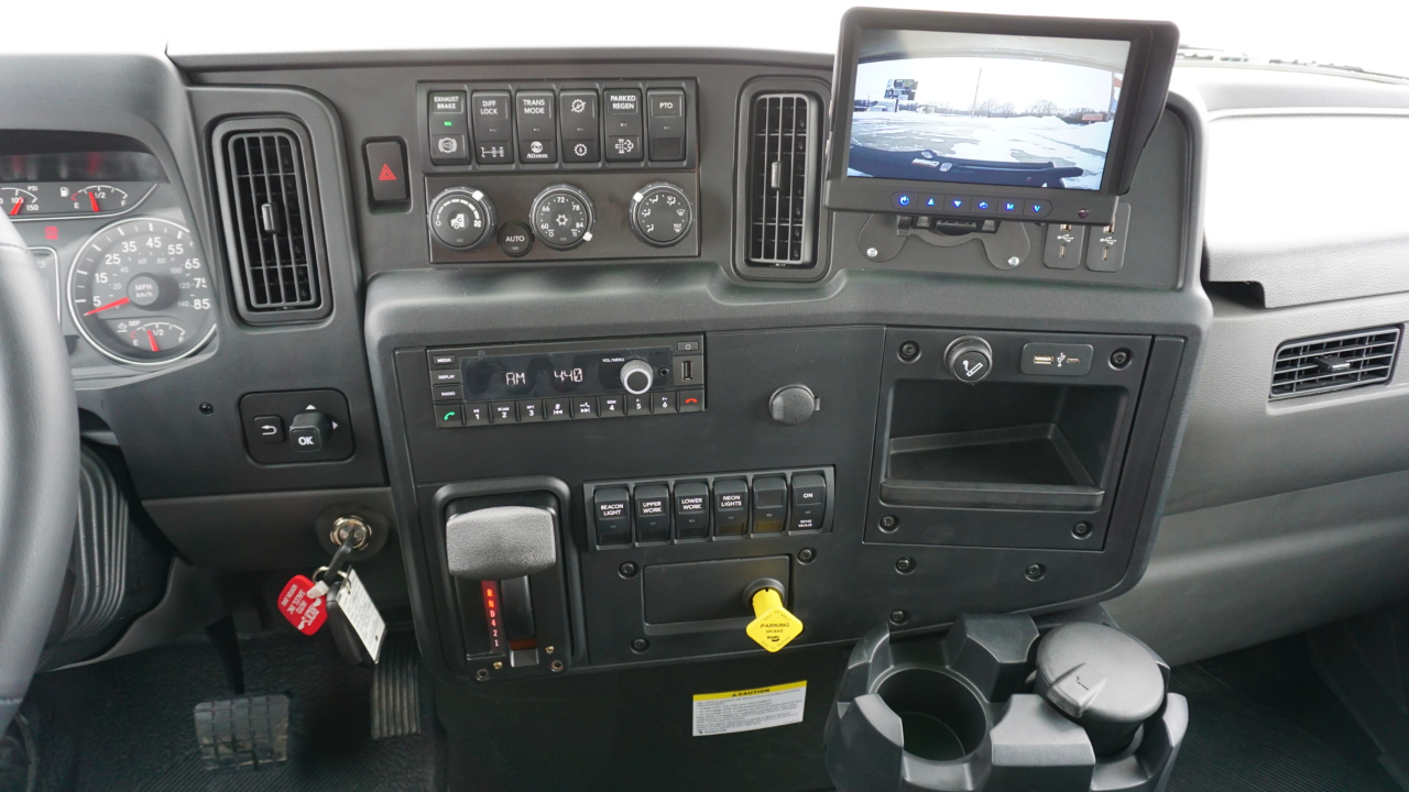 International MV607  2026