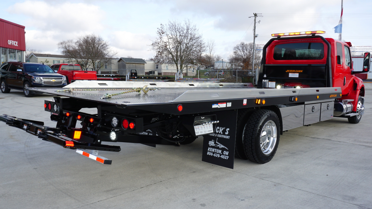 International MV607  2026