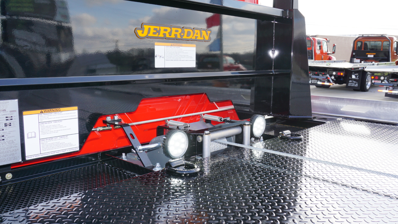 International MV607  2026