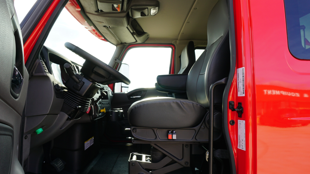 International MV607  2026