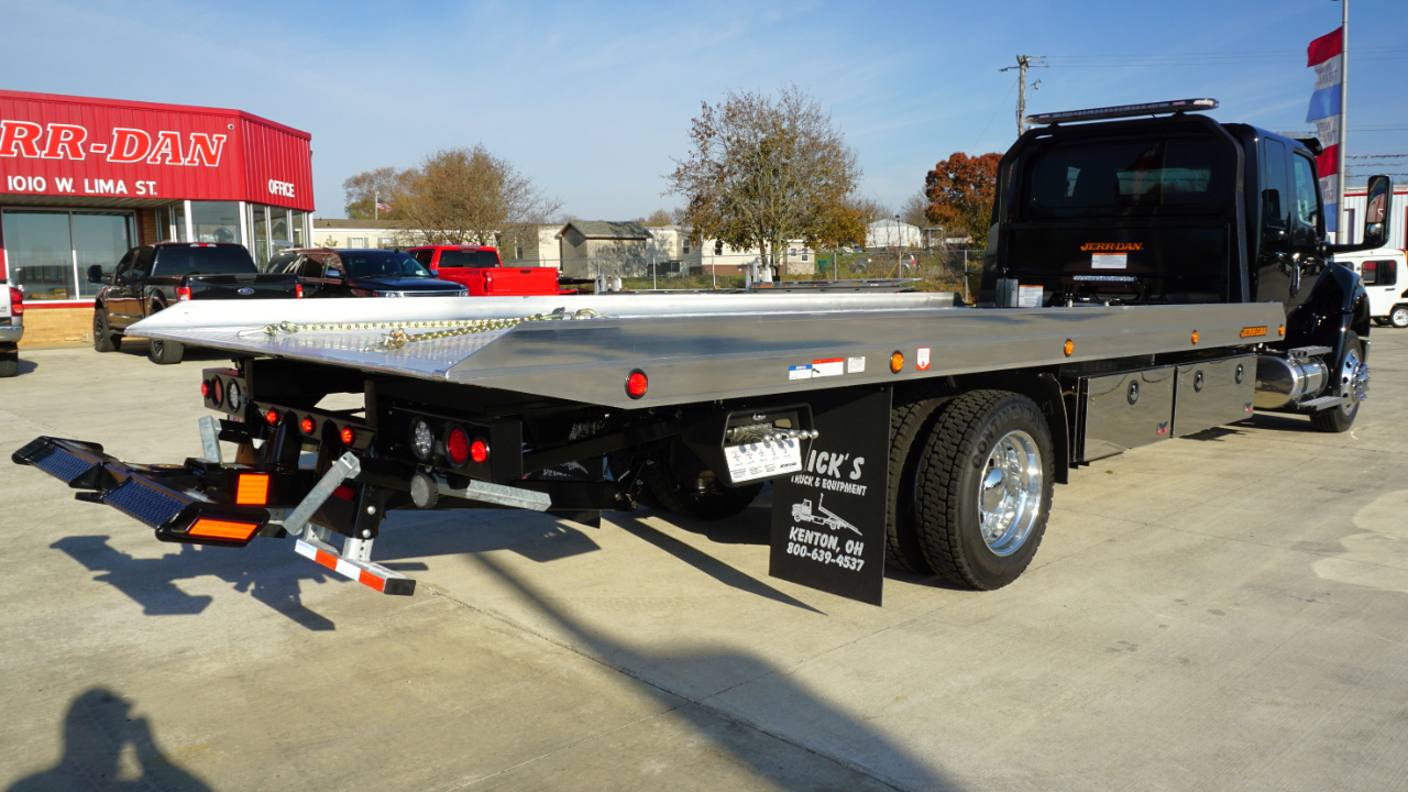 International MV607  2026