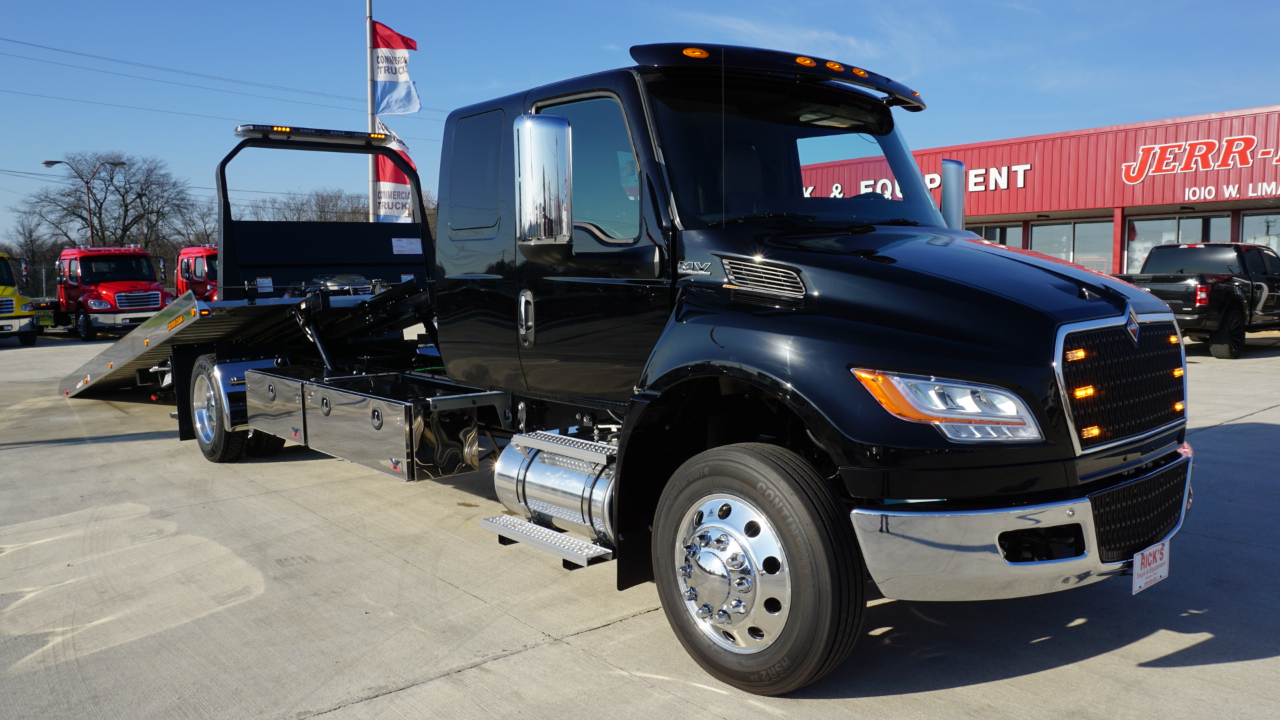 International MV607  2026