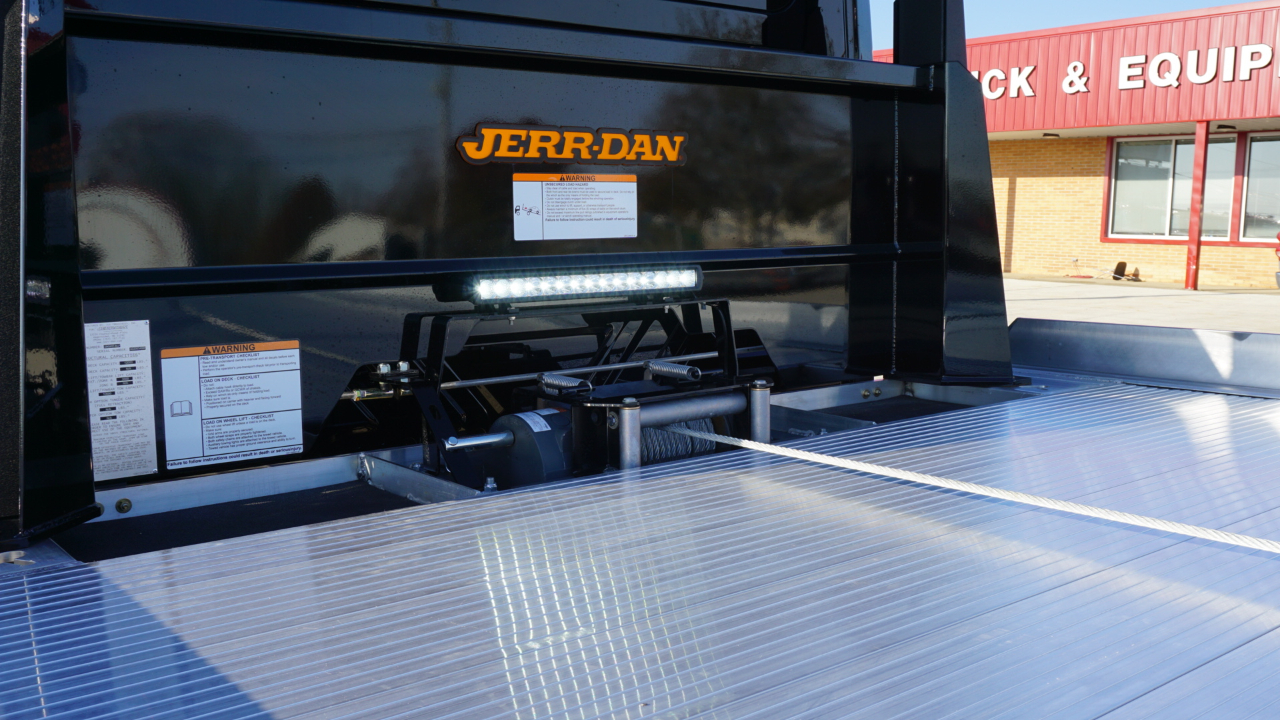 International MV607  2026