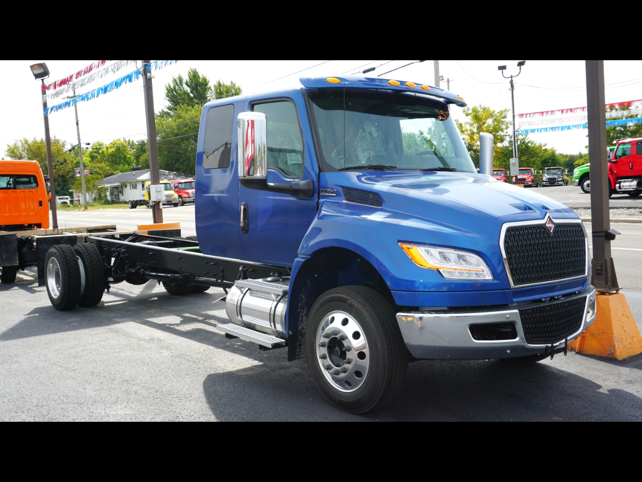 International MV607  2026 International MV607  2026