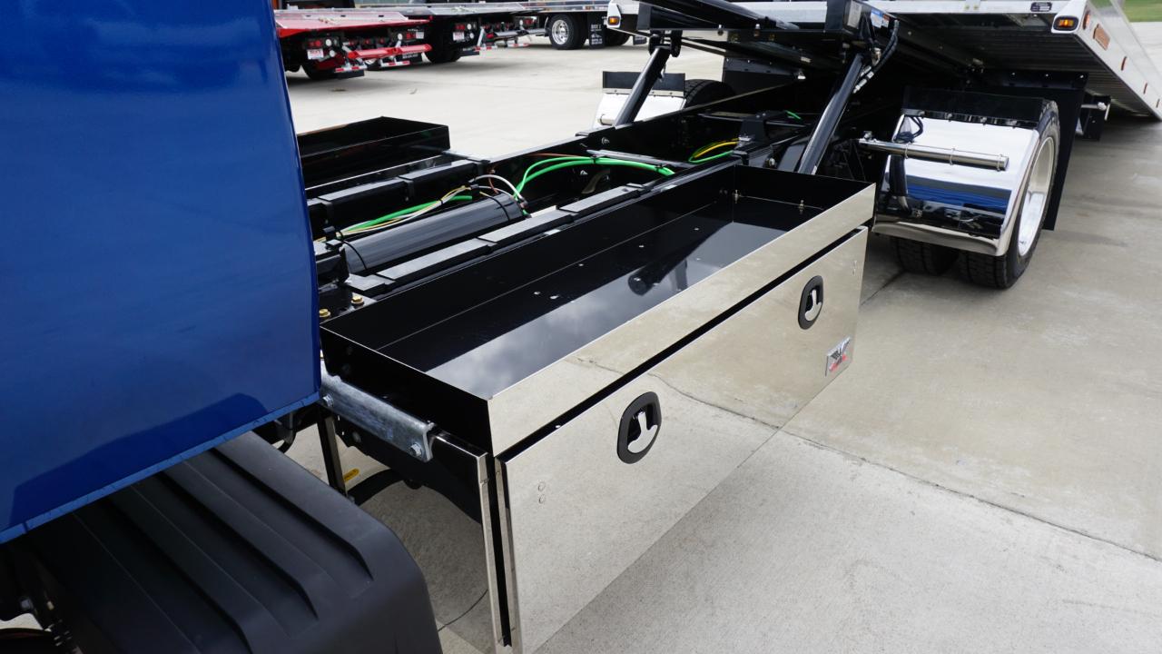 International MV607  2026