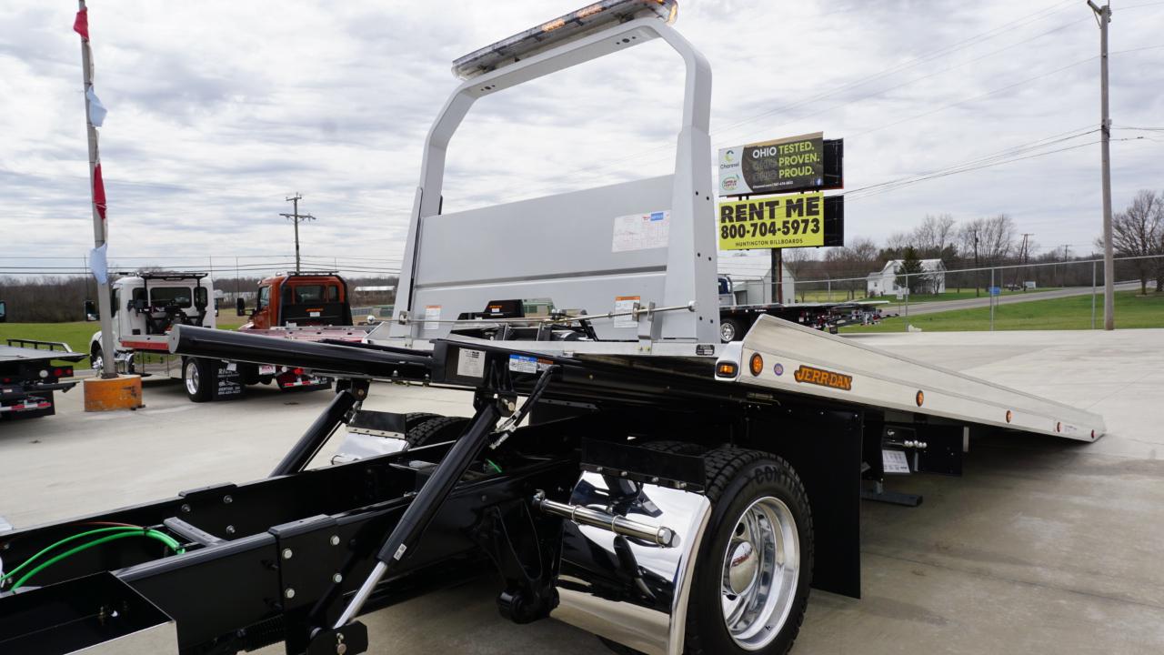 International MV607  2026