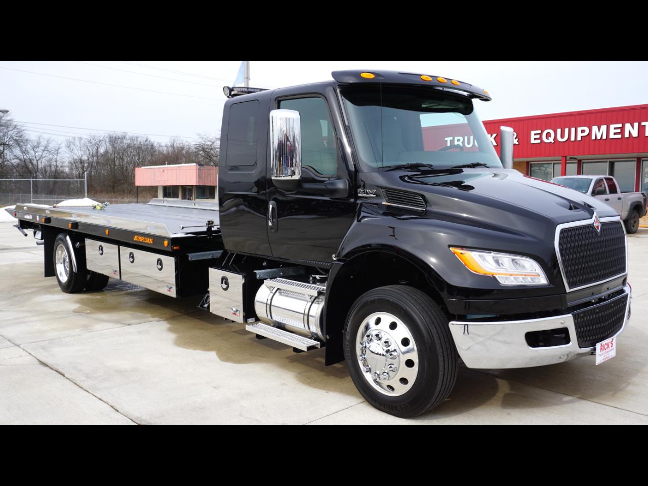 2026 International MV Ext Cab Jerrdan SRS Side Puller Rollback