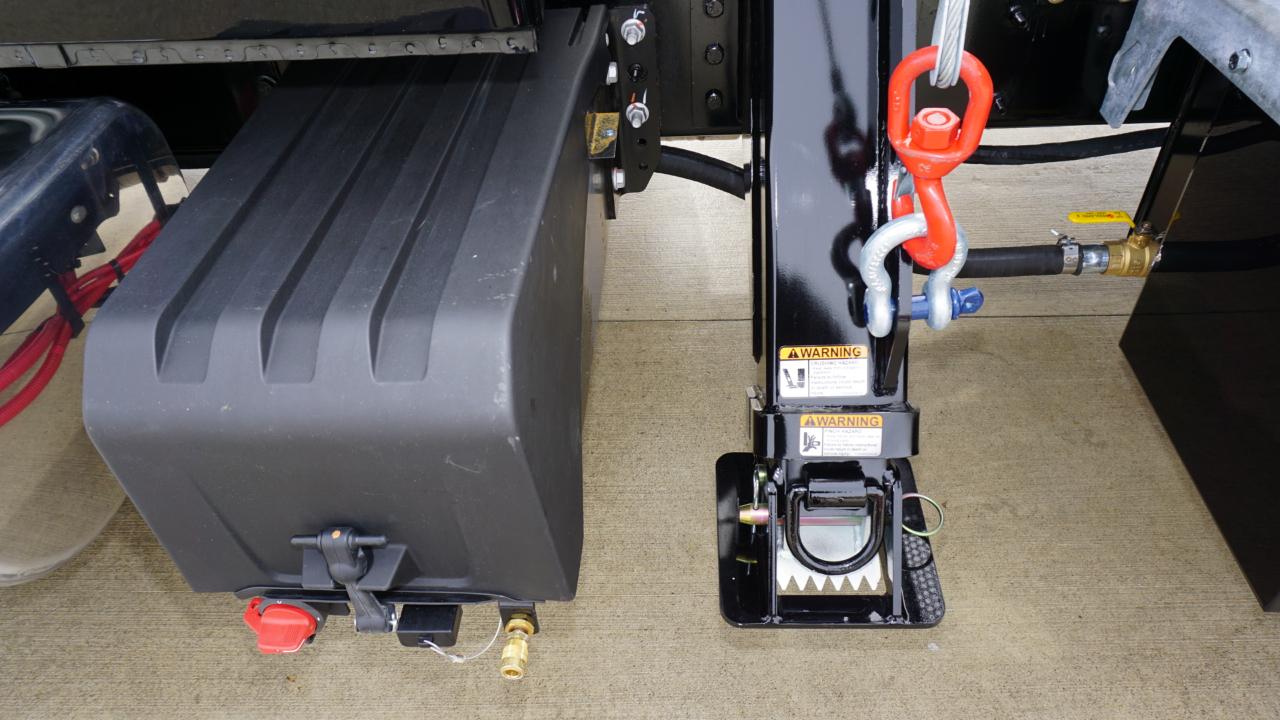 International MV  2026