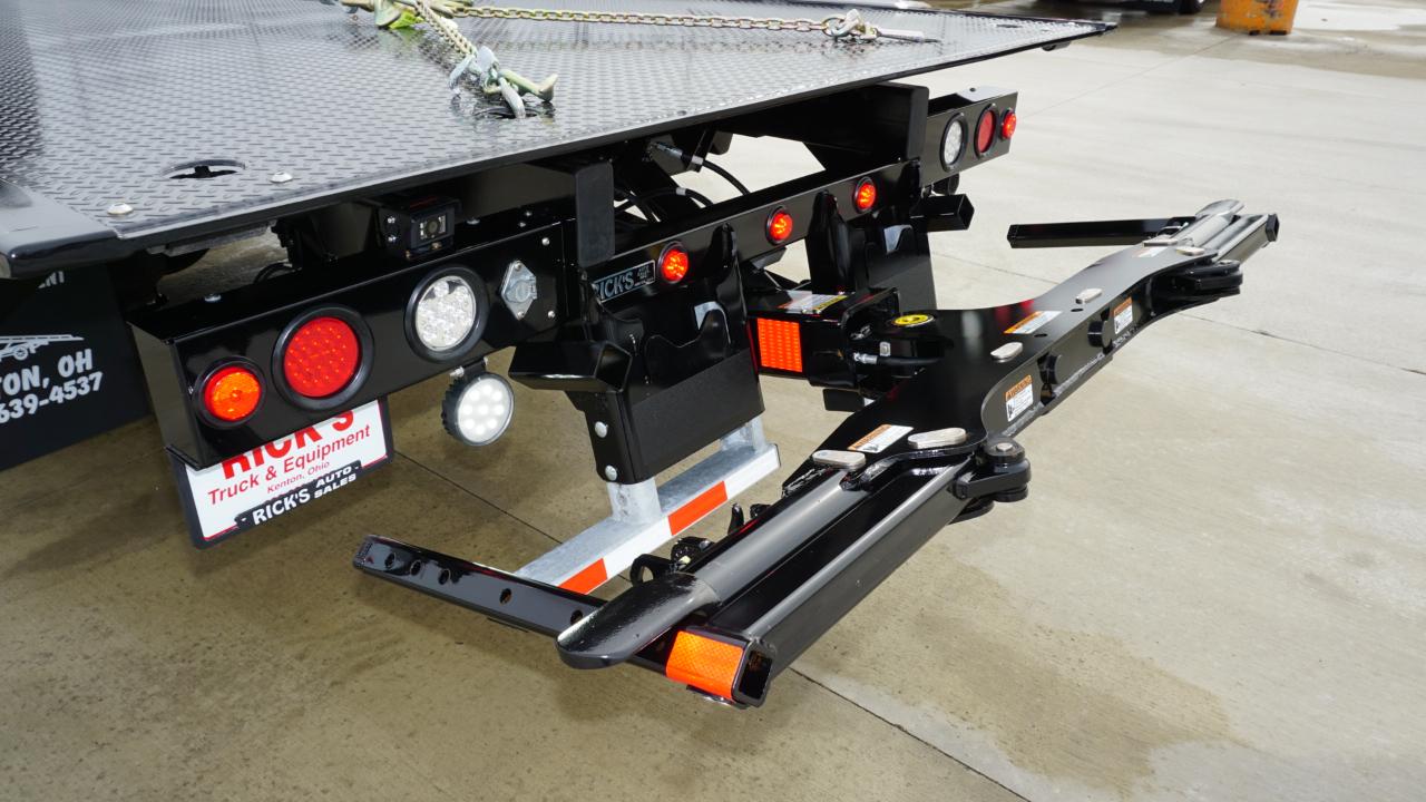 International MV  2026