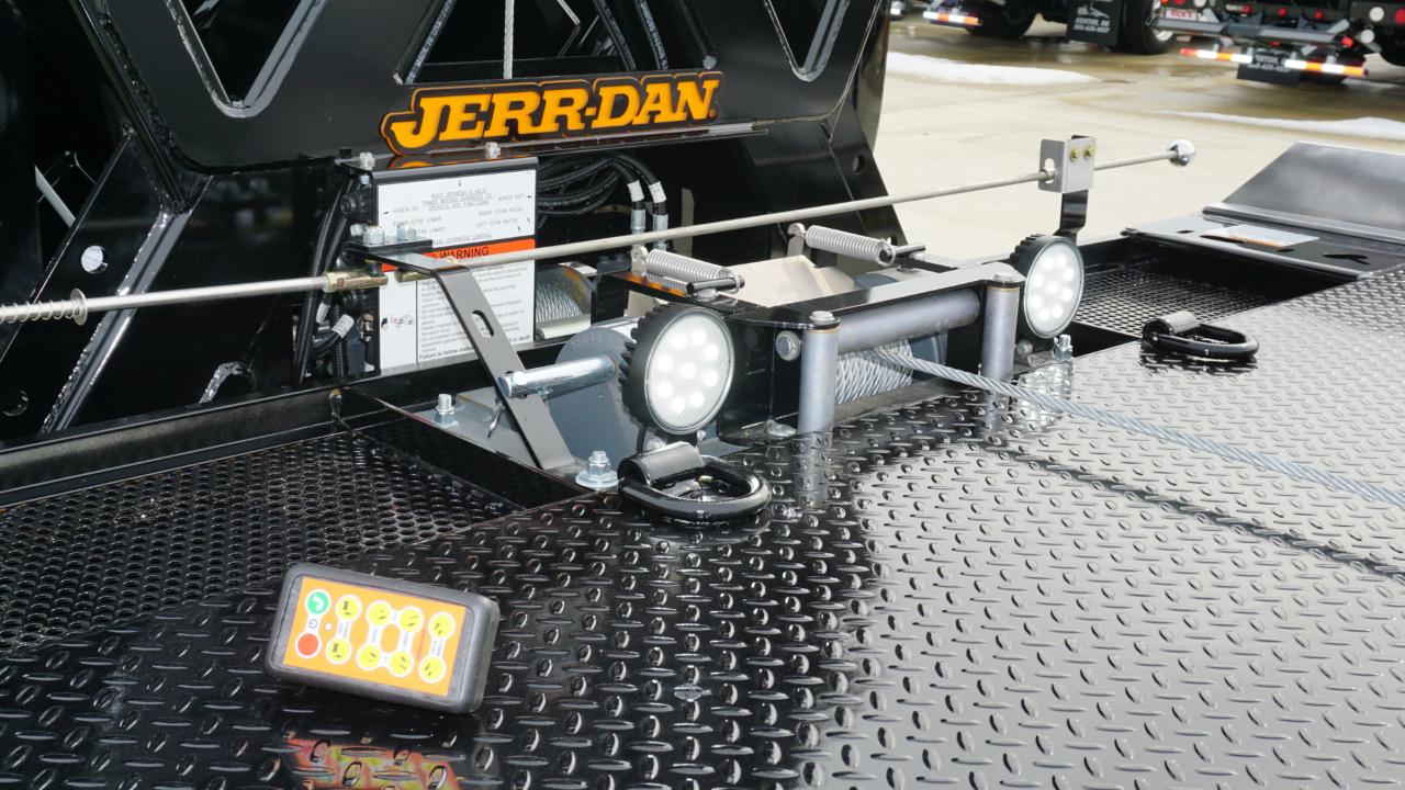 International MV  2026