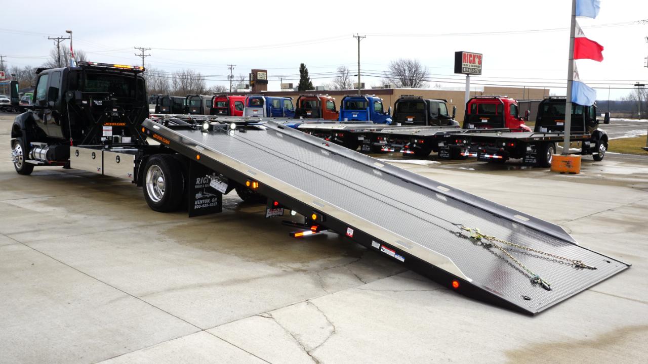 International MV  2026