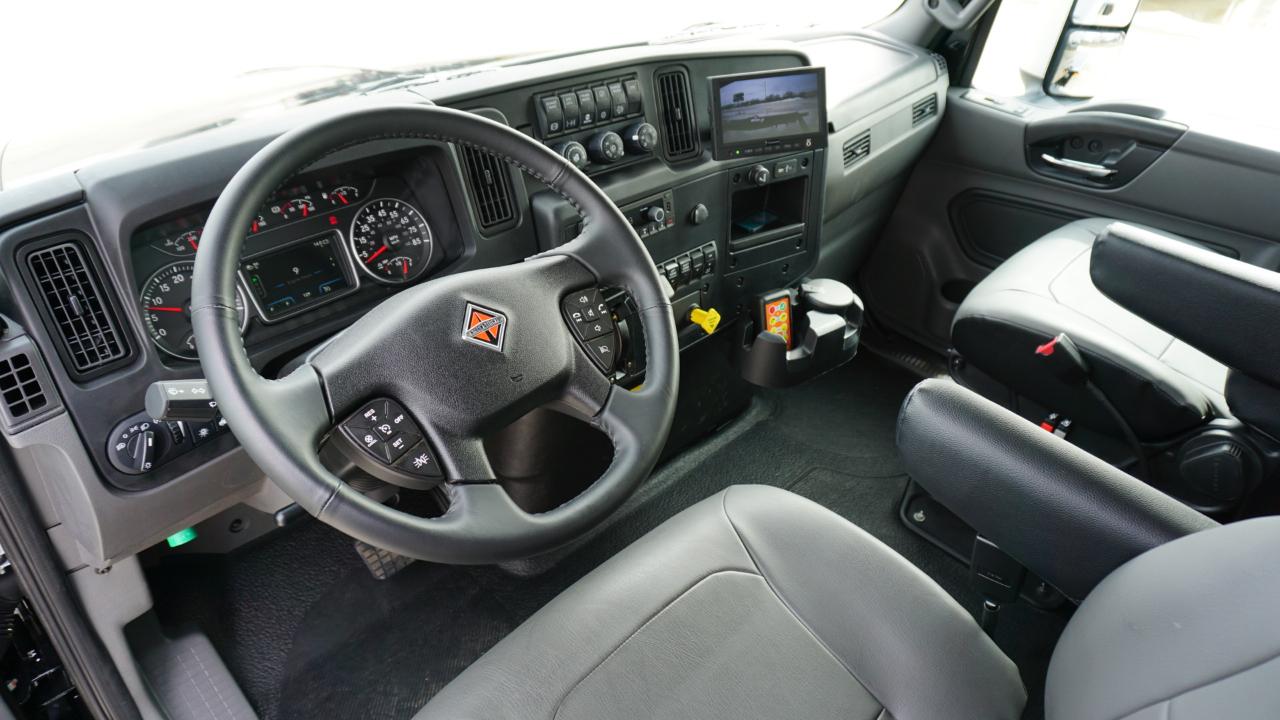 International MV  2026