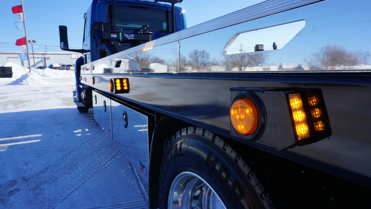 International MV607  2026