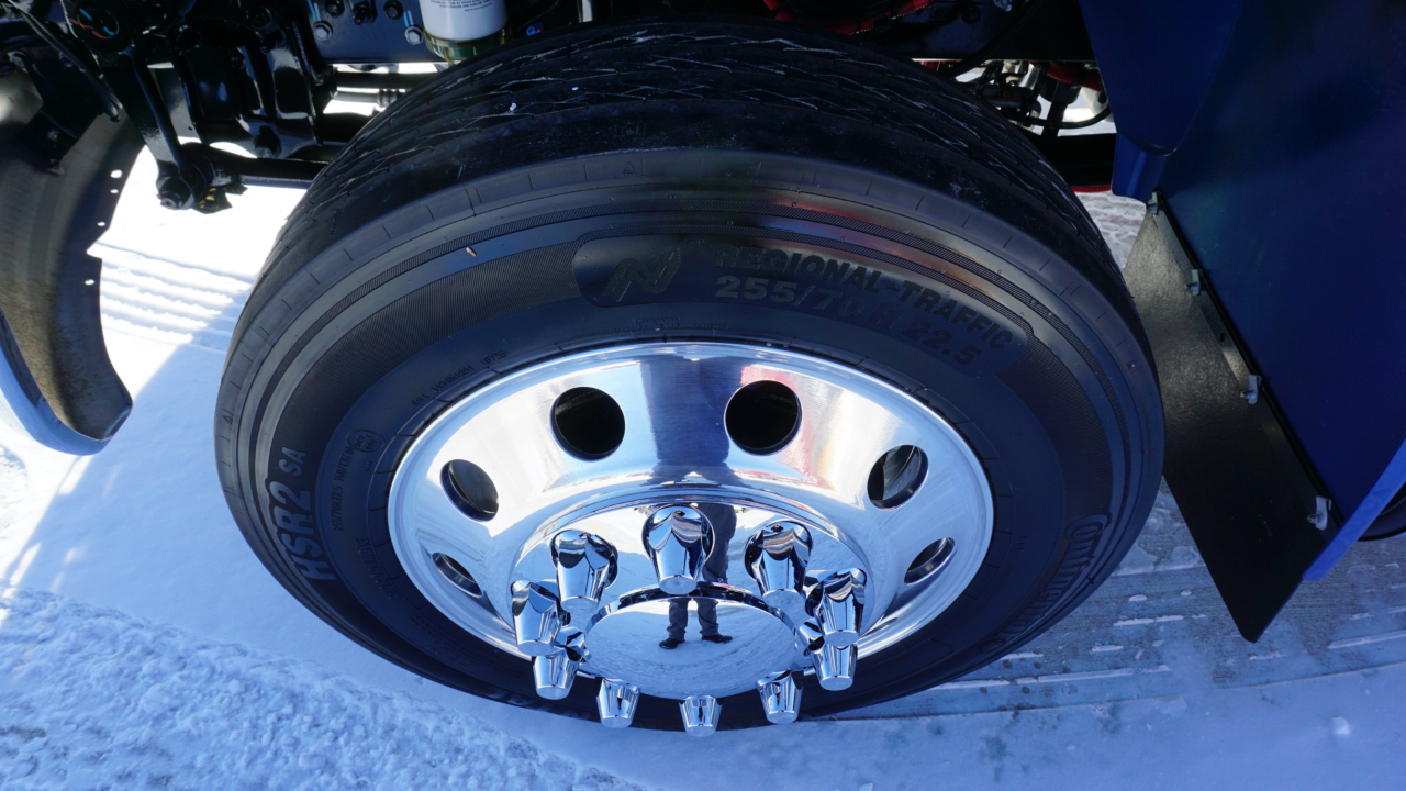 International MV607  2026