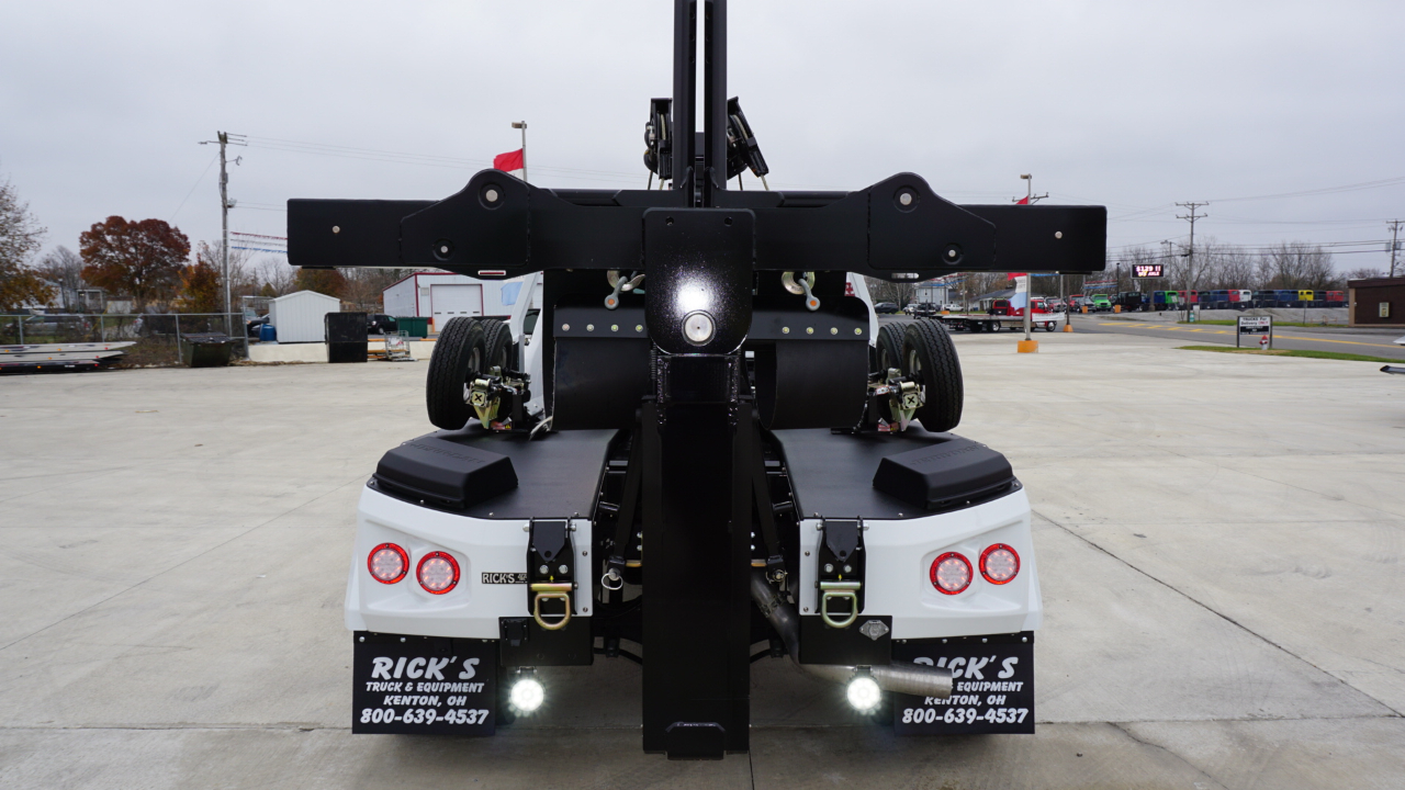 RAM 5500 Chassis  2025