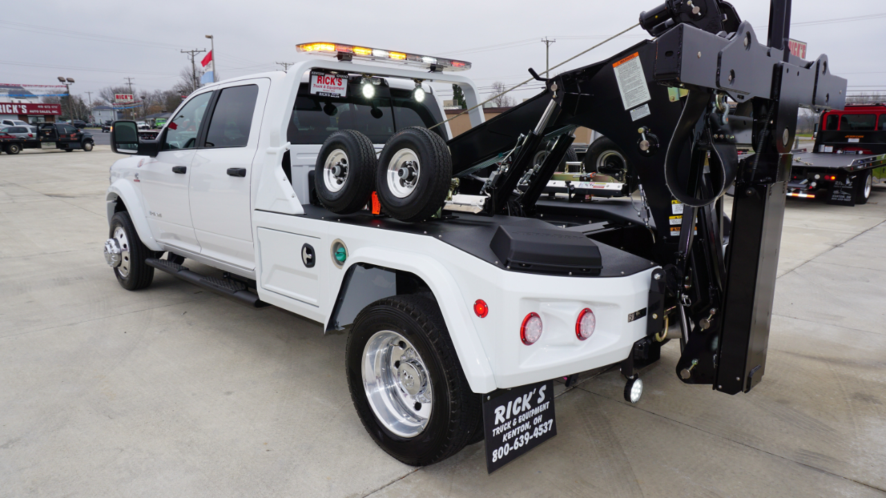 RAM 5500 Chassis  2025