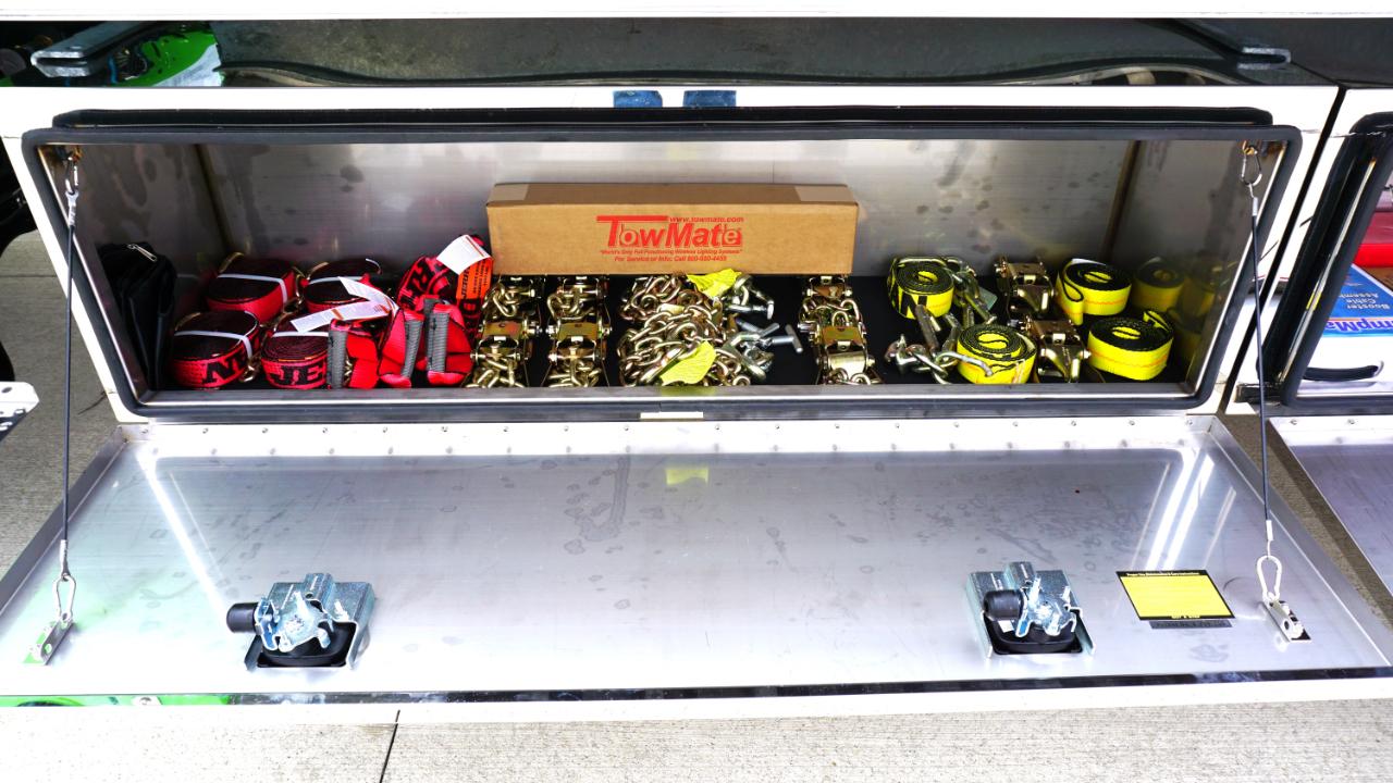 Freightliner M2 106 Plus  2026