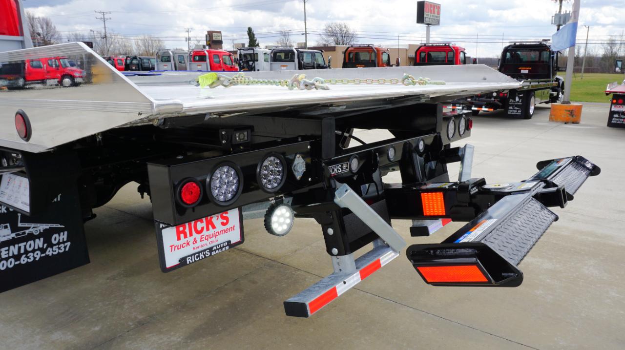 International MV607  2026