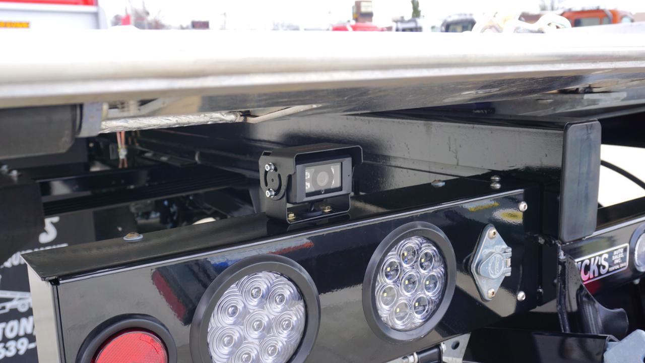 International MV607  2026