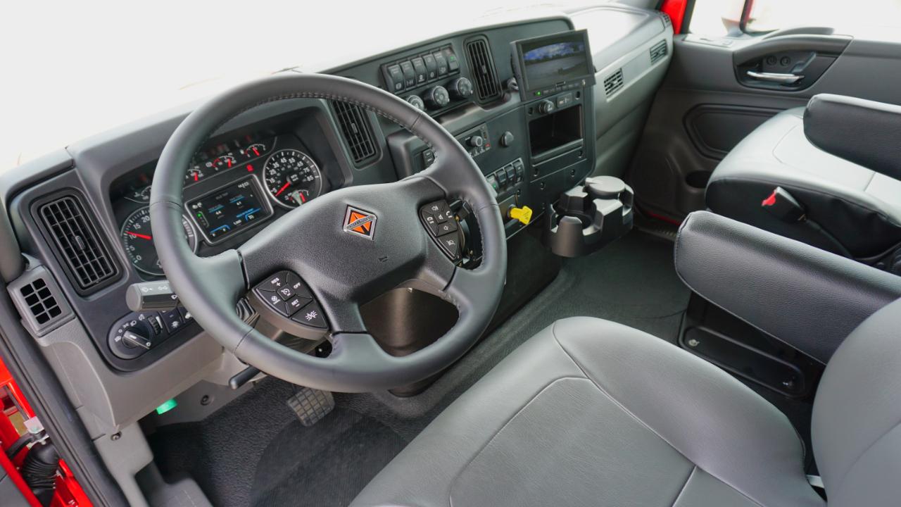 International MV607  2026