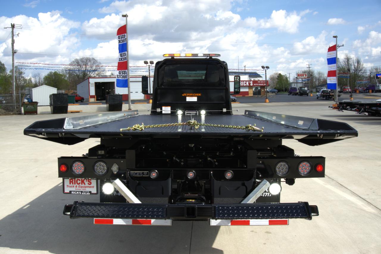 International MV607  2026