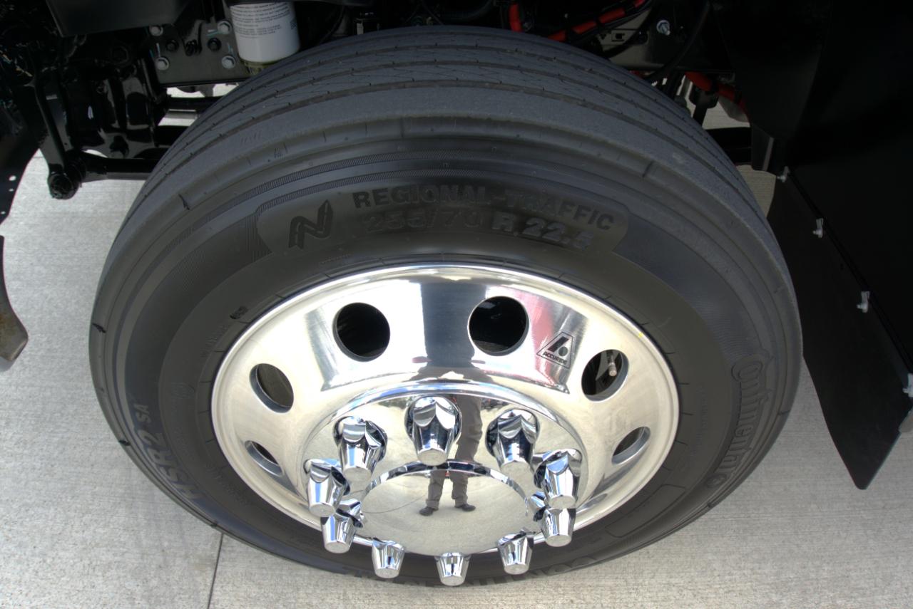 International MV607  2026