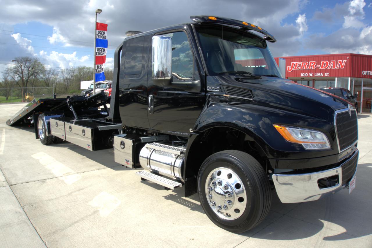 International MV607  2026