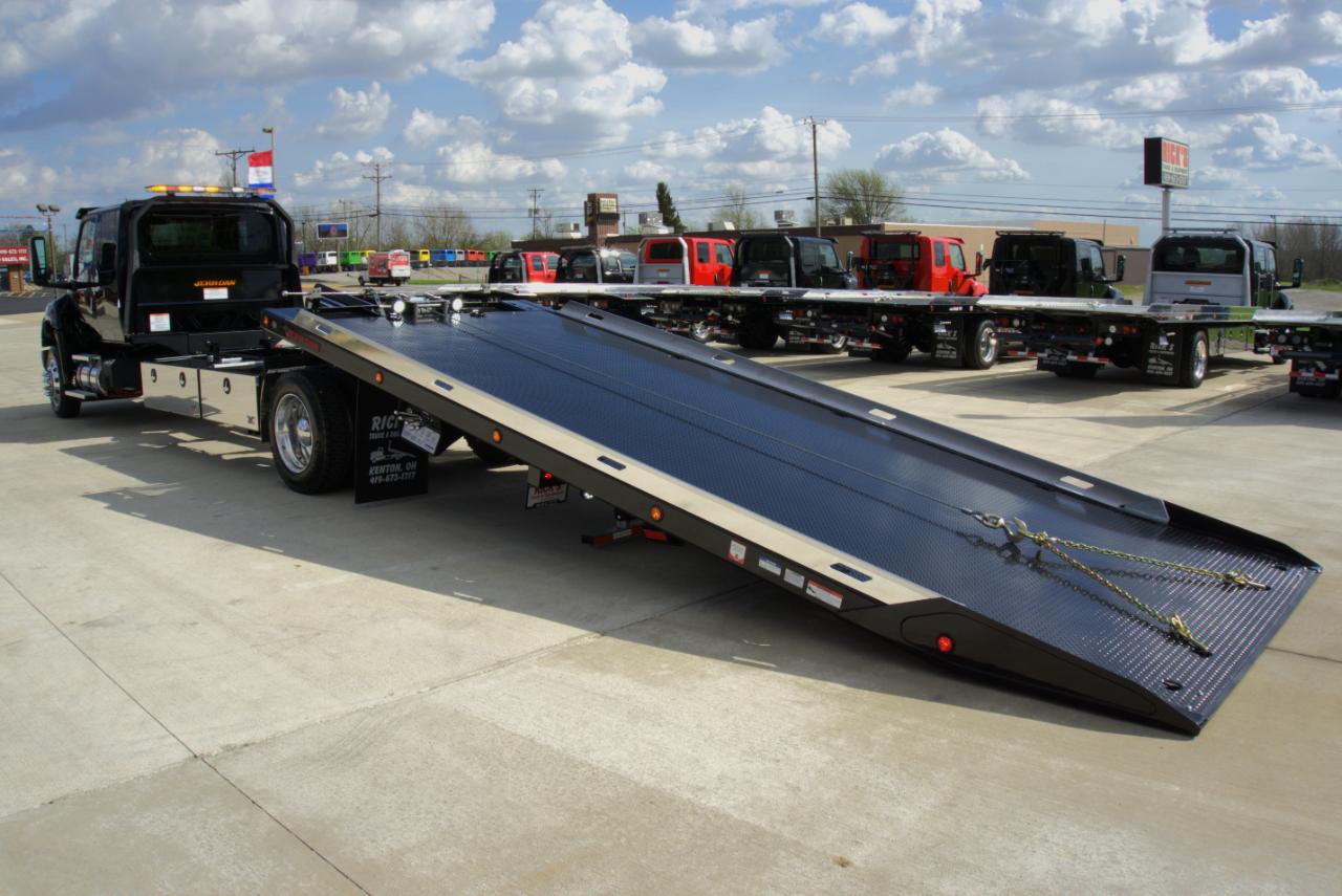 International MV607  2026