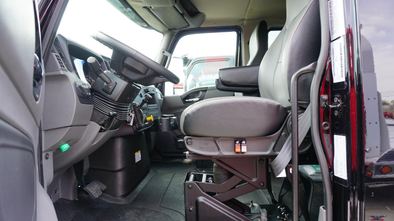 International MV607  2026