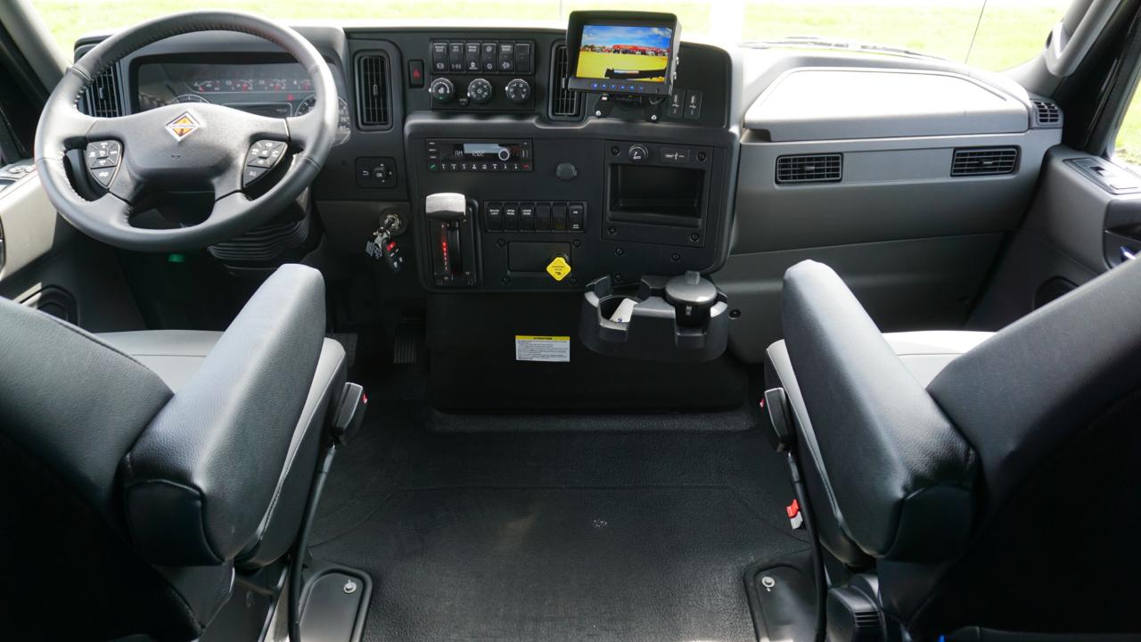 International MV607  2026