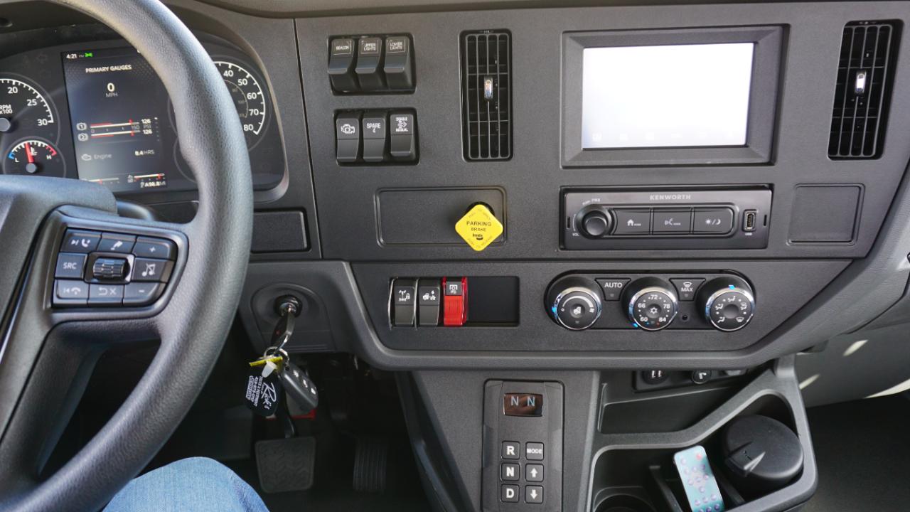 Kenworth T280  2026