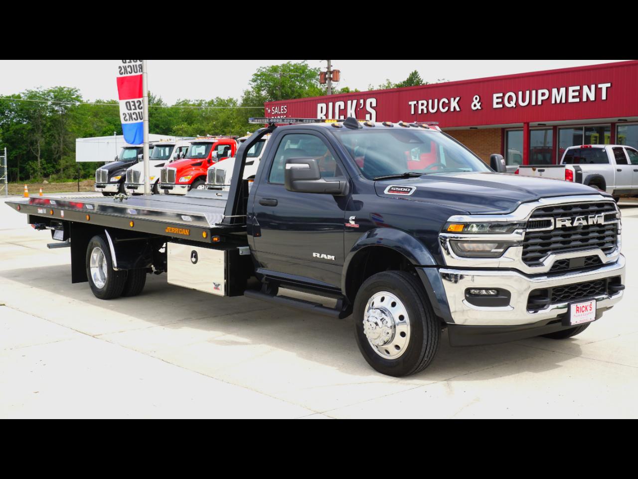 2026 RAM 5500 Big Horn 4X4 Reg Cab LWB DRW 205" WB's photo