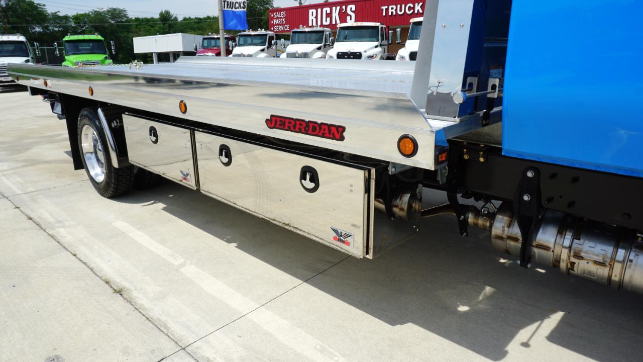 International MV607  2027