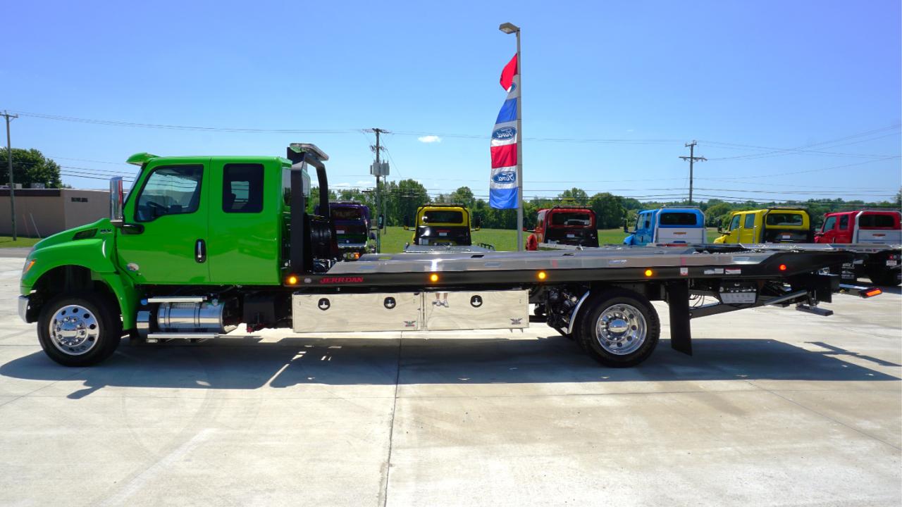 International MV607  2027