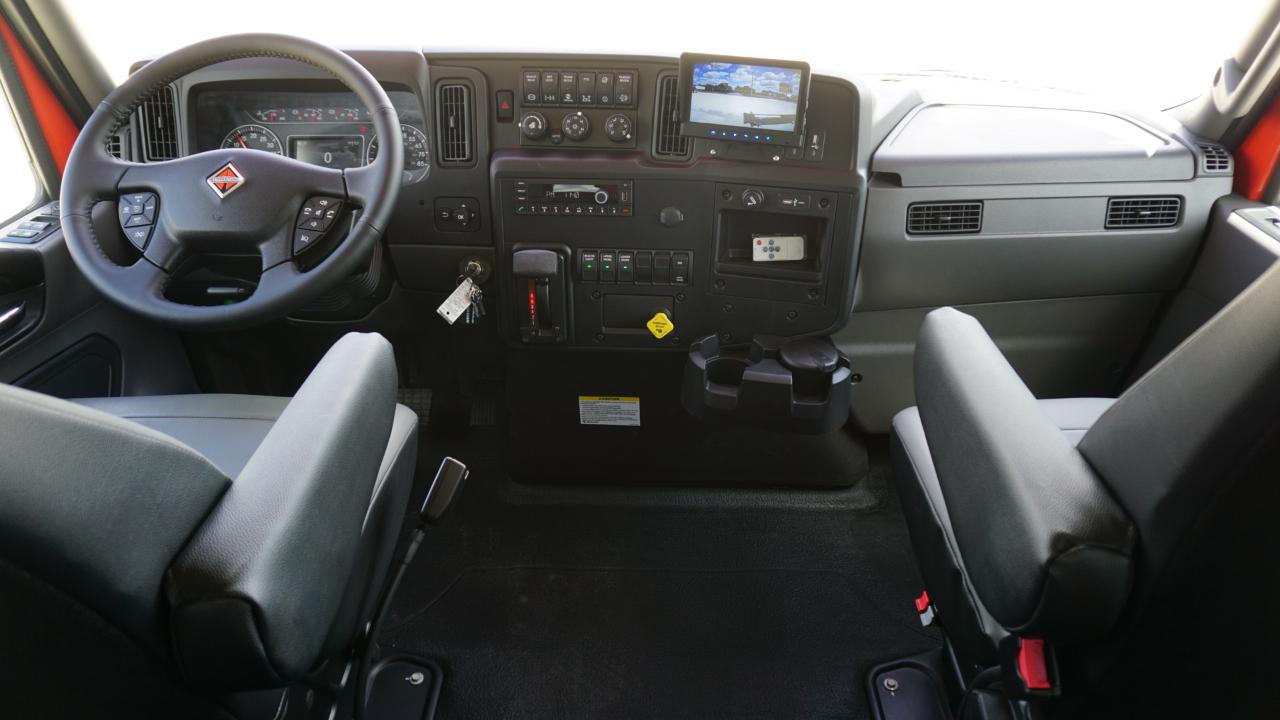 International MV607  2027