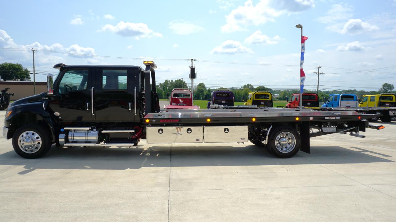 International MV607  2027
