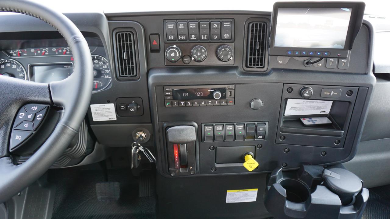 International MV607  2027