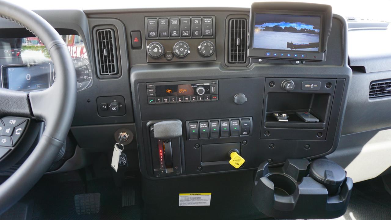 International MV607  2027