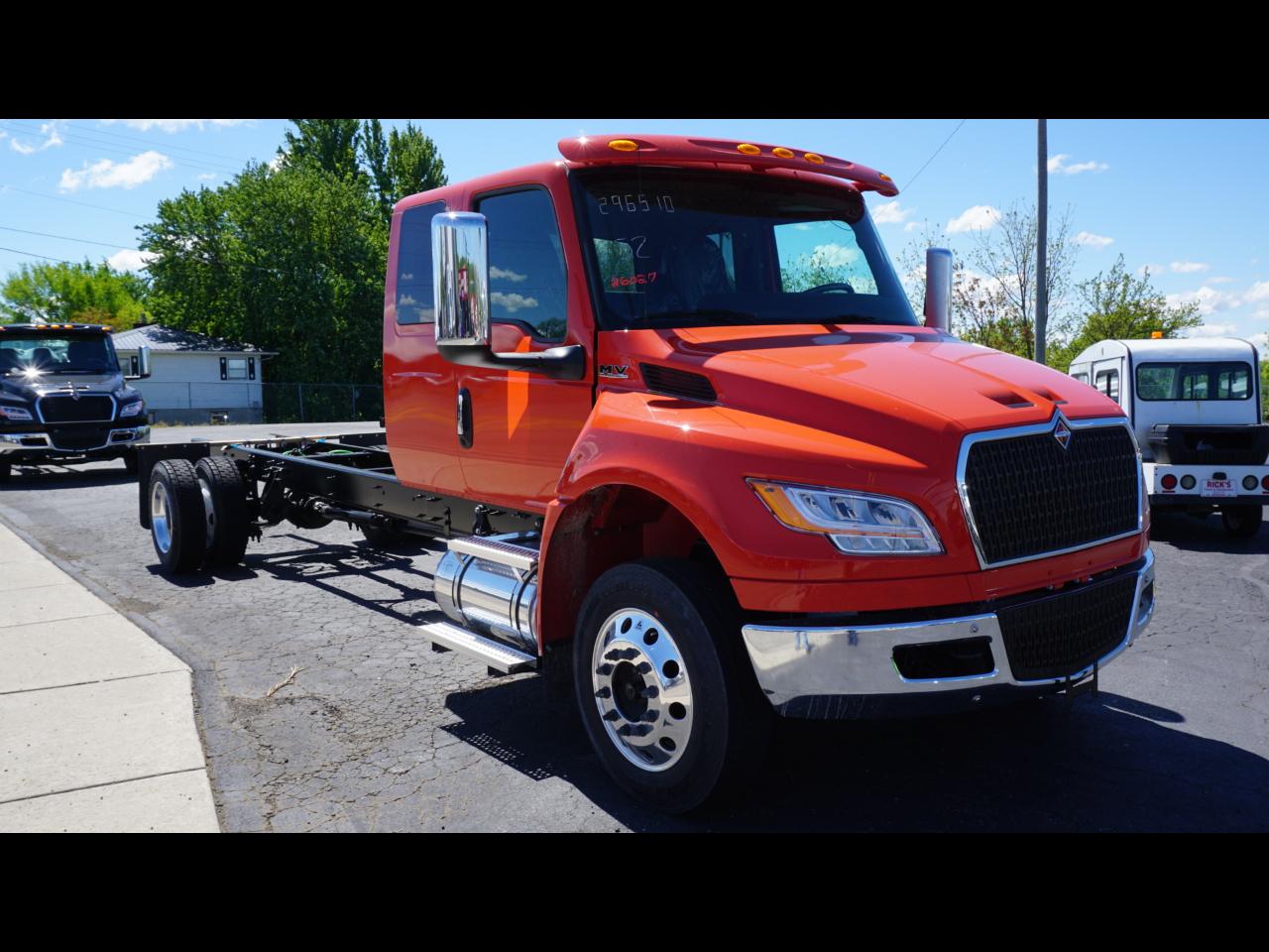International MV607  2027