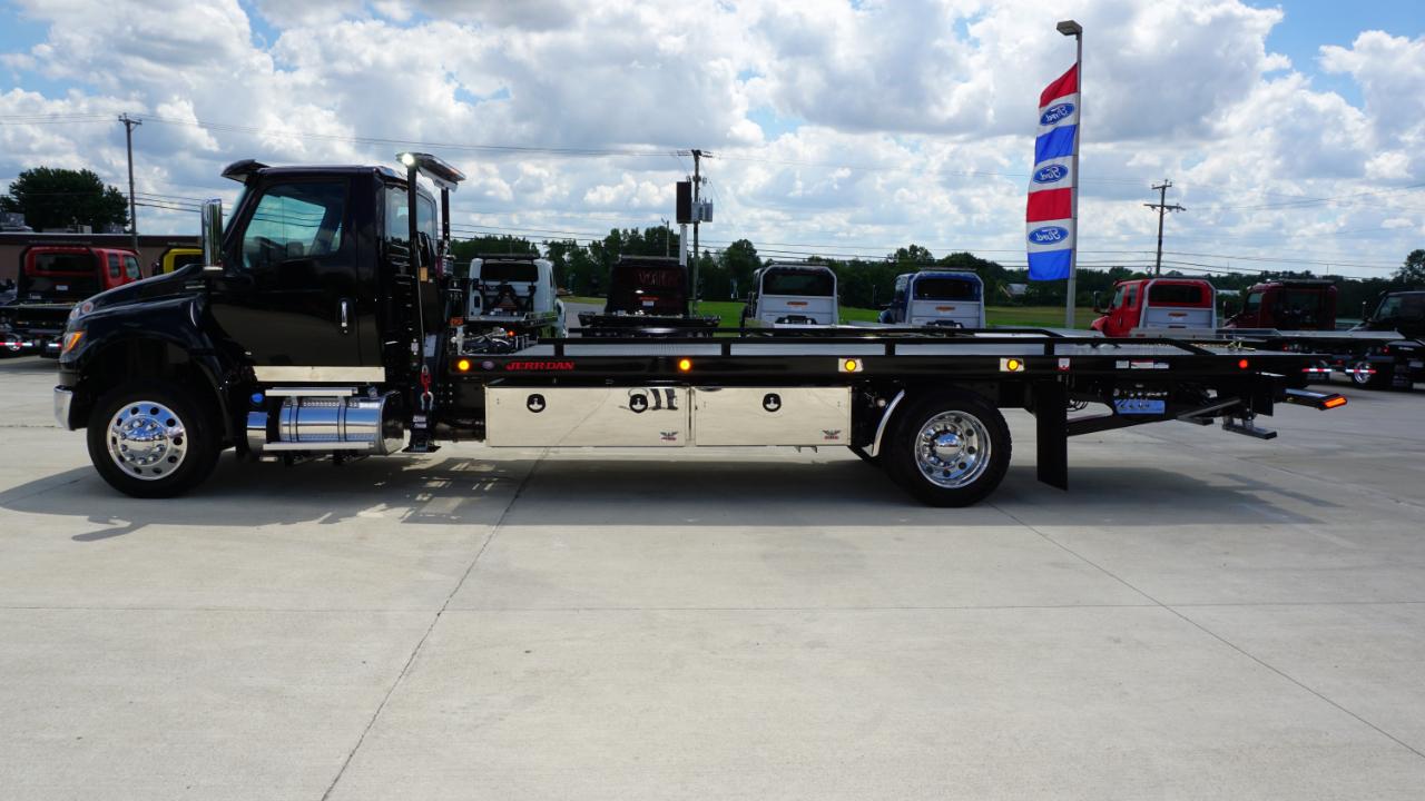 International MV607  2027