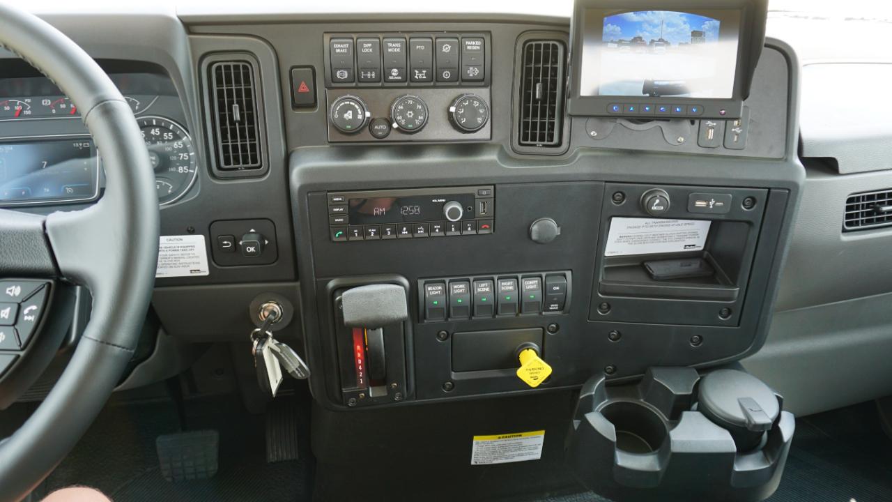 International MV607  2027