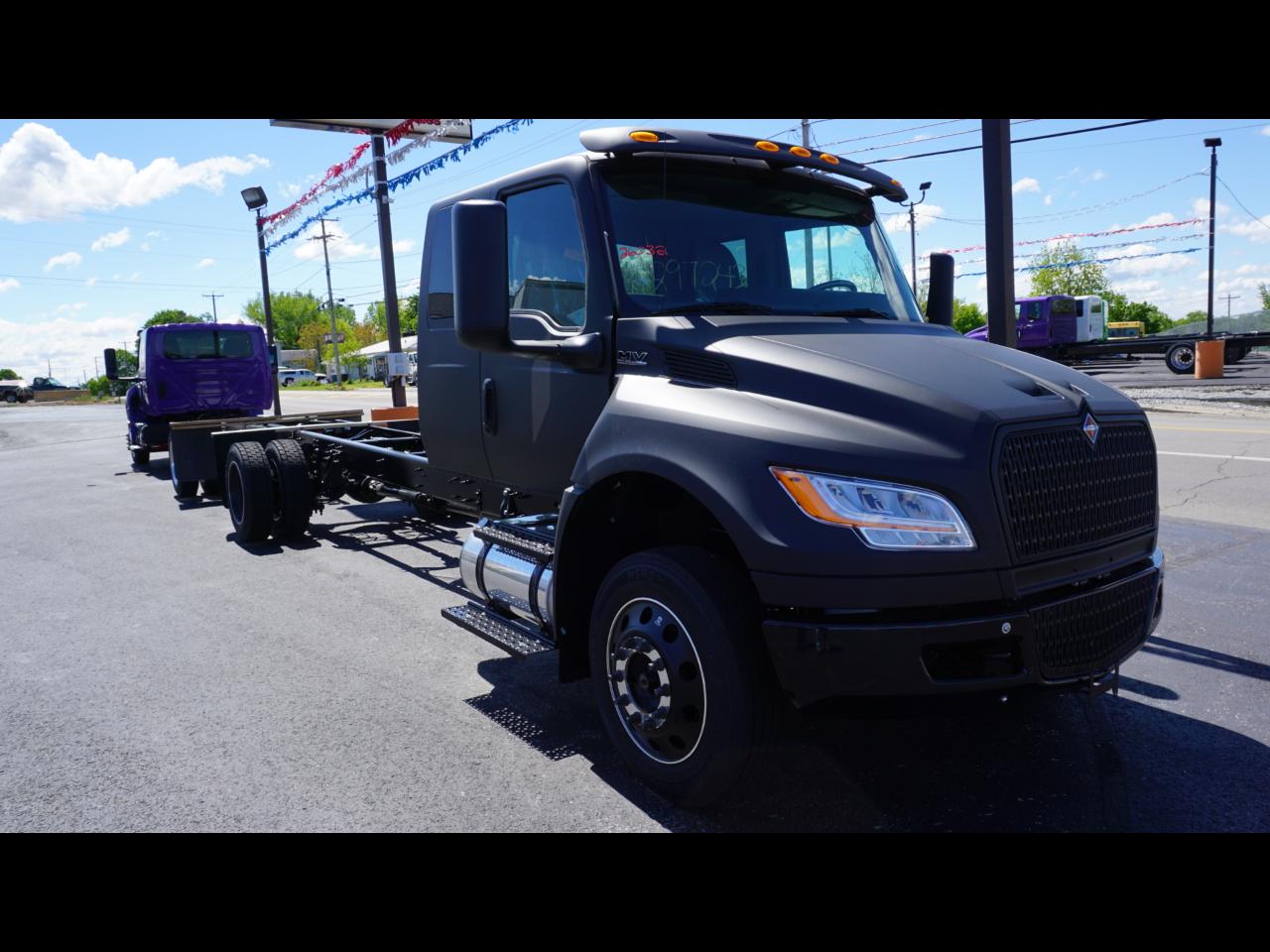 International MV607  2027