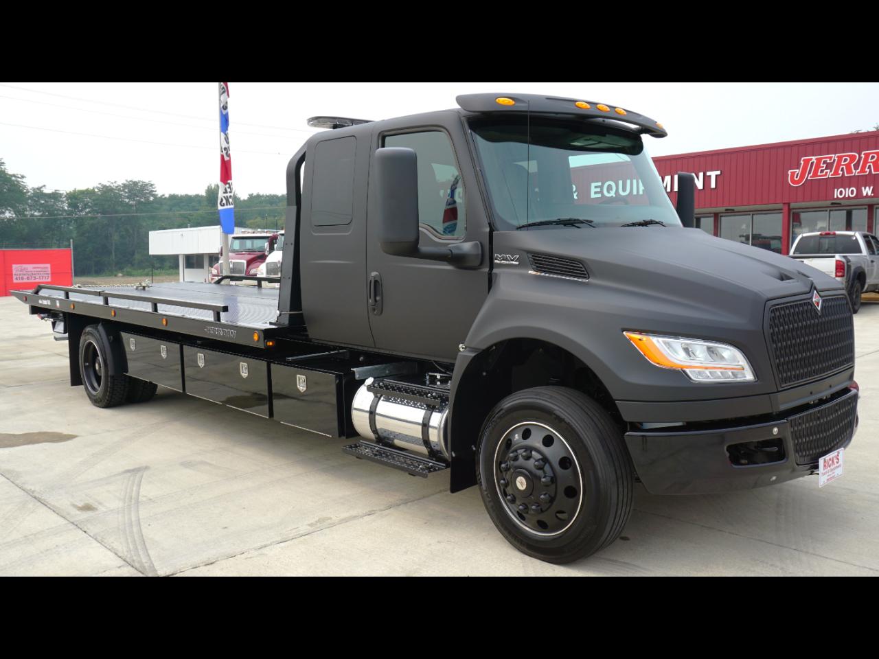 International MV607  2027