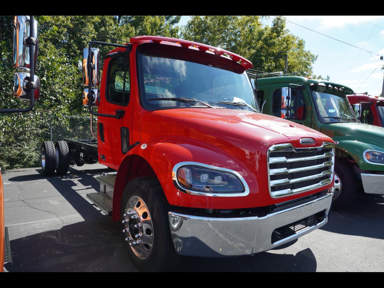 Freightliner M2 106 Plus  2027