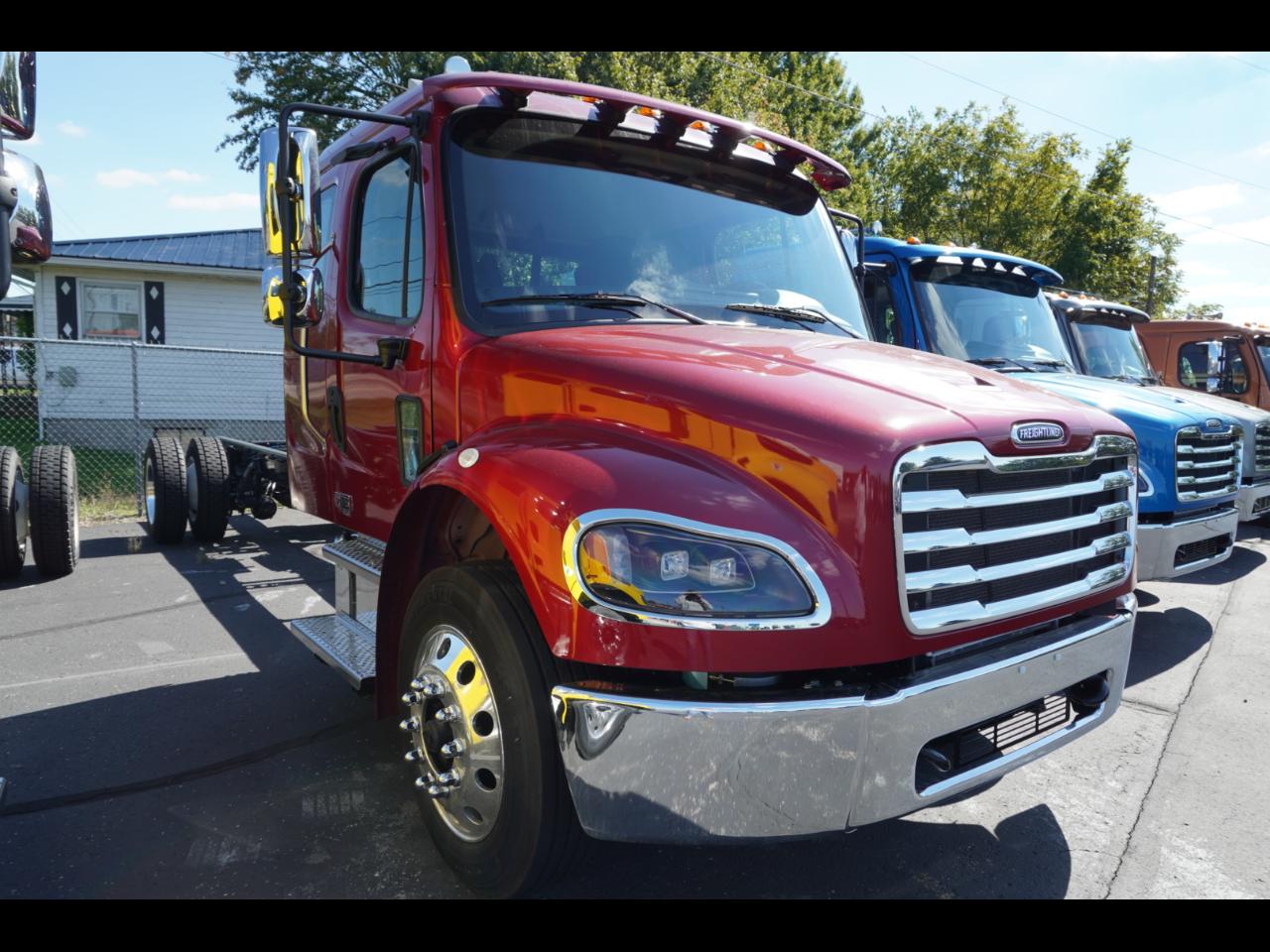 Freightliner M2 106 Plus  2027