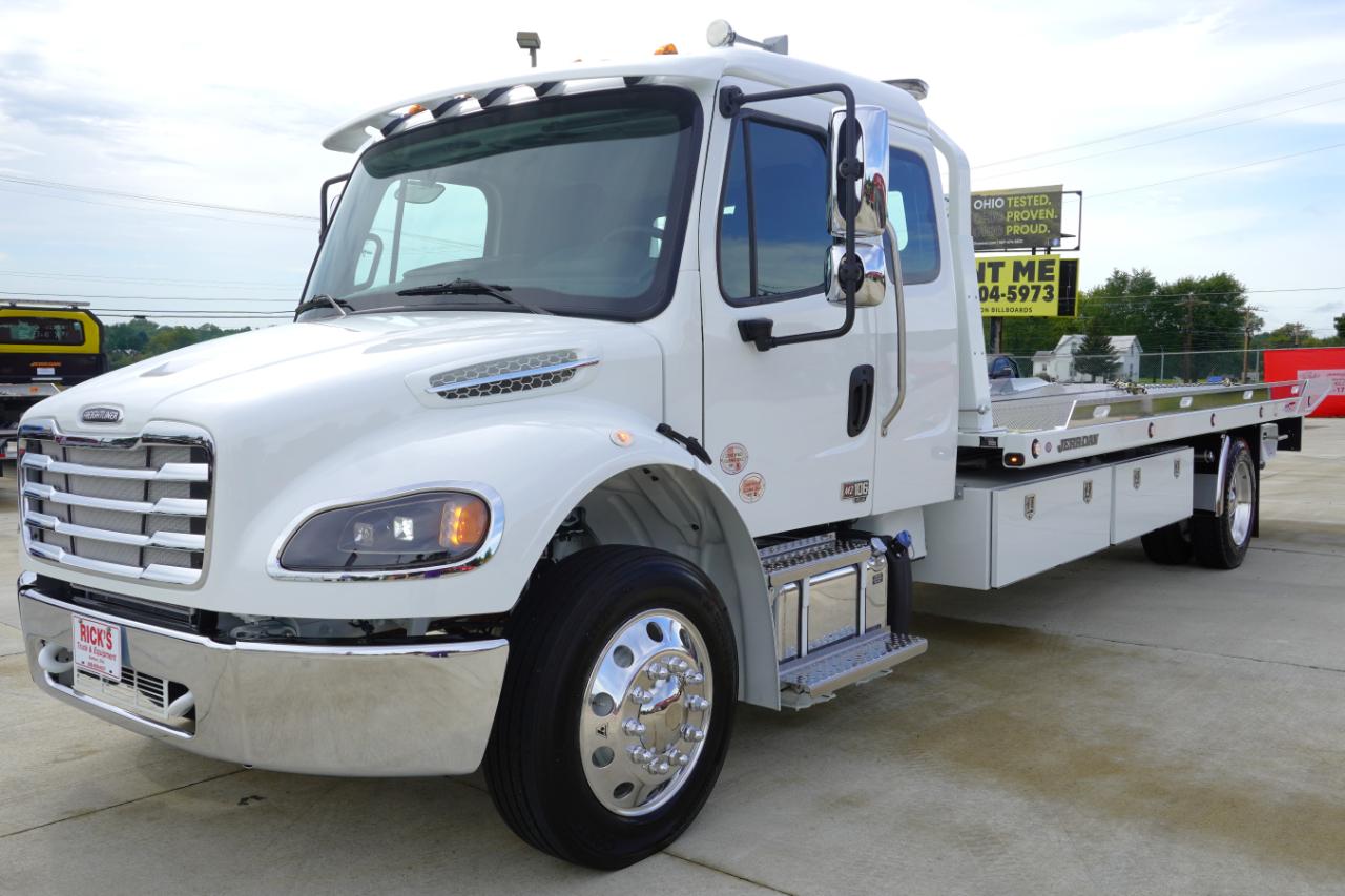 Freightliner M2 106 Plus  2027